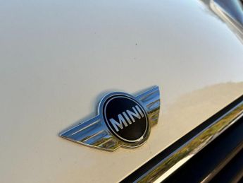 MINI HATCH 1.5 Cooper Hatchback 5dr Petrol Auto Euro 6 (s/s) (136 ps)