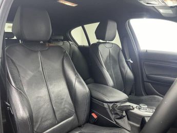 BMW 1 SERIES 1.5 118i GPF M Sport Shadow Edition Hatchback 5dr Petrol Auto Eu