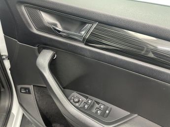 SKODA KODIAQ 2.0 TSI SE L SUV 5dr Petrol DSG 4WD Euro 6 (s/s) (7 Seat) (180 p