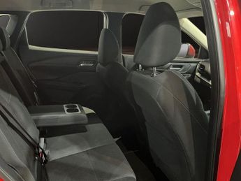 NISSAN QASHQAI 1.3 DIG-T MHEV Acenta Premium SUV 5dr Petrol Hybrid XTRON Euro 6