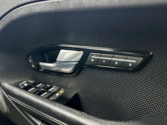 LAND ROVER RANGE ROVER EVOQUE 2.2 SD4 Dynamic SUV 5dr Diesel Auto 4WD Euro 5 (s/s) (190 ps)