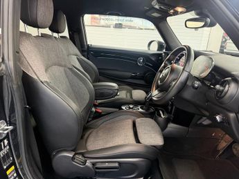 MINI Electric Hatch Cooper SE 32.6kWh Level 2 Hatchback 3dr Electric Auto (184 ps)