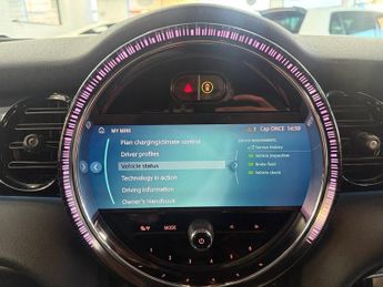 MINI Electric Hatch Cooper SE 32.6kWh Level 2 Hatchback 3dr Electric Auto (184 ps)
