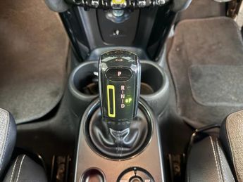 MINI Electric Hatch Cooper SE 32.6kWh Level 2 Hatchback 3dr Electric Auto (184 ps)