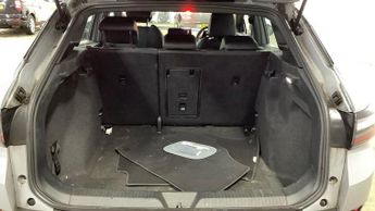 VOLKSWAGEN ID.4 Pure 52kWh Life SUV 5dr Electric Auto (148 ps)