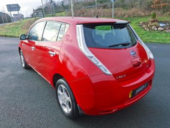 NISSAN LEAF 30kWh Acenta Hatchback 5dr Electric Auto (109 bhp)