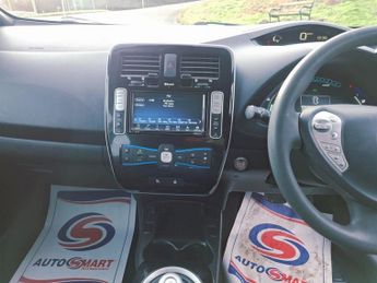 NISSAN LEAF 30kWh Acenta Hatchback 5dr Electric Auto (109 bhp)