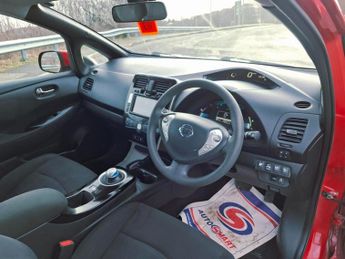 NISSAN LEAF 30kWh Acenta Hatchback 5dr Electric Auto (109 bhp)