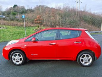 NISSAN LEAF 30kWh Acenta Hatchback 5dr Electric Auto (109 bhp)