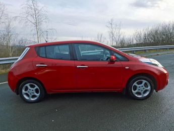 NISSAN LEAF 30kWh Acenta Hatchback 5dr Electric Auto (109 bhp)