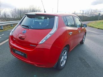 NISSAN LEAF 30kWh Acenta Hatchback 5dr Electric Auto (109 bhp)