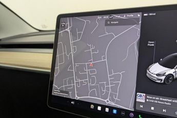 TESLA Model 3 (Dual Motor) Long Range Saloon 4dr Electric Auto 4WDE (346 ps)