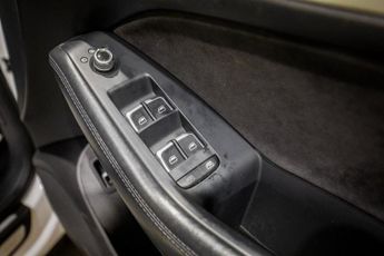 AUDI Q5 2.0 TDI S line Plus SUV 5dr Diesel S Tronic quattro Euro 6 (s/s)
