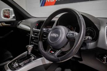 AUDI Q5 2.0 TDI S line Plus SUV 5dr Diesel S Tronic quattro Euro 6 (s/s)