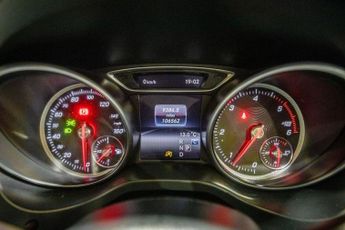 MERCEDES-BENZ GLA 2.1 GLA220d AMG Line (Executive) SUV 5dr Diesel 7G-DCT 4MATIC Eu