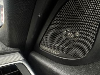 BMW 3 SERIES 2.0 320d M Sport Shadow Edition Saloon 4dr Diesel Auto Euro 6 (s