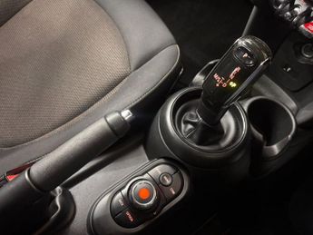 MINI HATCH 1.5 Cooper Hatchback 5dr Petrol Steptronic Euro 6 (s/s) (136 ps)