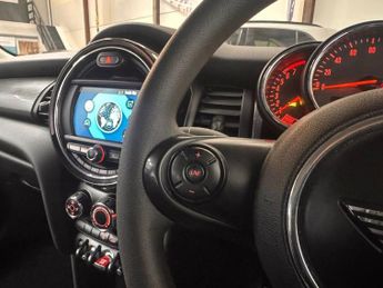 MINI HATCH 1.5 Cooper Hatchback 5dr Petrol Steptronic Euro 6 (s/s) (136 ps)