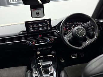 AUDI A4 2.0 TDI 35 Black Edition Saloon 4dr Diesel S Tronic Euro 6 (s/s)