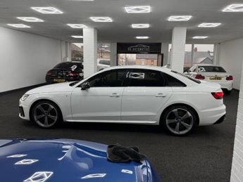 AUDI A4 2.0 TDI 35 Black Edition Saloon 4dr Diesel S Tronic Euro 6 (s/s)