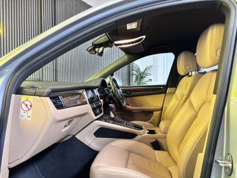 PORSCHE MACAN 3.0T V6 S SUV 5dr Petrol PDK 4WD Euro 6 (s/s) (354 ps)