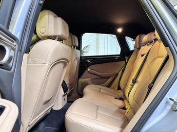 PORSCHE MACAN 3.0T V6 S SUV 5dr Petrol PDK 4WD Euro 6 (s/s) (354 ps)