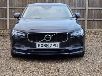 VOLVO S90 2.0 D4 Momentum Saloon 4dr Diesel Auto Euro 6 (s/s) (190 ps)