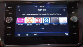 VOLKSWAGEN TIGUAN 2.0 TDI SEL SUV 5dr Diesel DSG Euro 6 (s/s) (150 ps)