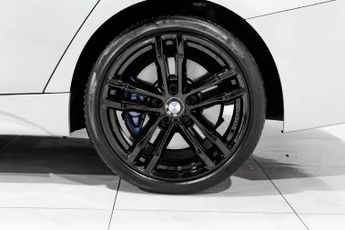 BMW 3 SERIES 2.0 320i M Sport Shadow Edition Saloon 4dr Petrol Auto xDrive Eu