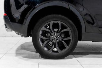 LAND ROVER DISCOVERY SPORT 2.0 TD4 Landmark SUV 5dr Diesel Auto 4WD Euro 6 (s/s) (180 ps)