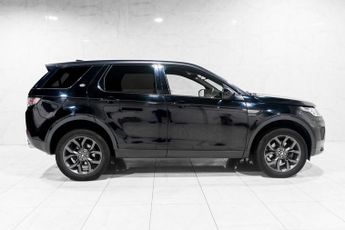 LAND ROVER DISCOVERY SPORT 2.0 TD4 Landmark SUV 5dr Diesel Auto 4WD Euro 6 (s/s) (180 ps)