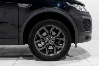 LAND ROVER DISCOVERY SPORT 2.0 TD4 Landmark SUV 5dr Diesel Auto 4WD Euro 6 (s/s) (180 ps)