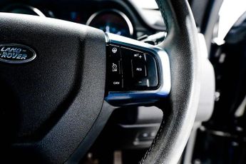 LAND ROVER DISCOVERY SPORT 2.0 TD4 Landmark SUV 5dr Diesel Auto 4WD Euro 6 (s/s) (180 ps)