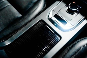 LAND ROVER DISCOVERY SPORT 2.0 TD4 Landmark SUV 5dr Diesel Auto 4WD Euro 6 (s/s) (180 ps)