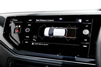 VOLKSWAGEN POLO 1.0 TSI R-Line Hatchback 5dr Petrol DSG Euro 6 (s/s) (95 ps)