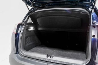 VAUXHALL CROSSLAND X 1.2 Turbo Elite Nav SUV 5dr Petrol Auto Euro 6 (s/s) (130 ps)