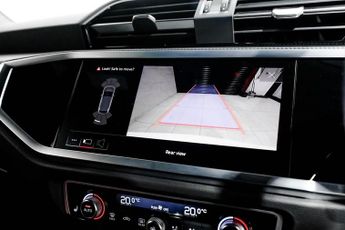 AUDI Q3 1.5 TFSI CoD 35 Black Edition Sportback 5dr Petrol S Tronic Euro