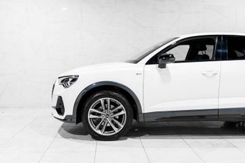 AUDI Q3 1.5 TFSI CoD 35 Black Edition Sportback 5dr Petrol S Tronic Euro