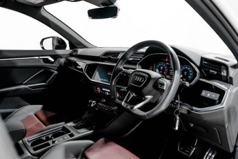 AUDI Q3 1.5 TFSI CoD 35 Black Edition Sportback 5dr Petrol S Tronic Euro