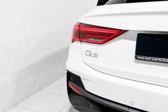 AUDI Q3 1.5 TFSI CoD 35 Black Edition Sportback 5dr Petrol S Tronic Euro