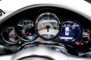 PORSCHE 911 3.0T 991 Carrera S Convertible 2dr Petrol PDK Euro 6 (s/s) (420 