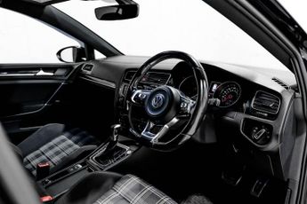 VOLKSWAGEN GOLF 2.0 TDI BlueMotion Tech GTD Hatchback 5dr Diesel DSG Euro 6 (s/s