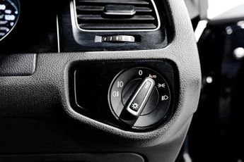 VOLKSWAGEN GOLF 2.0 TDI BlueMotion Tech GTD Hatchback 5dr Diesel DSG Euro 6 (s/s