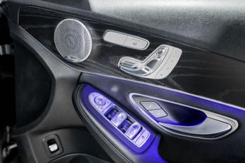 MERCEDES-BENZ C-CLASS 2.1 C250d AMG Line (Premium Plus) Saloon 4dr Diesel G-Tronic+ 4M