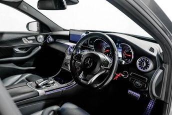 MERCEDES-BENZ C-CLASS 2.1 C250d AMG Line (Premium Plus) Saloon 4dr Diesel G-Tronic+ 4M