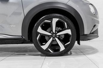 NISSAN JUKE 1.6 Tekna SUV 5dr Petrol Hybrid Auto Euro 6 (143 ps)