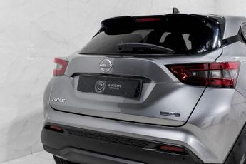 NISSAN JUKE 1.6 Tekna SUV 5dr Petrol Hybrid Auto Euro 6 (143 ps)