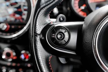 MINI HATCH 2.0 Cooper S Hatchback 3dr Petrol Steptronic Euro 6 (s/s) (192 p