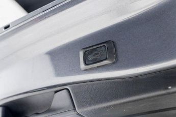 TOYOTA RAV4 2.5 VVT-h Excel SUV 5dr Petrol Hybrid CVT Euro 6 (s/s) (218 ps)