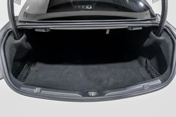 MERCEDES-BENZ E-CLASS 2.0 E220d AMG Line (Premium Plus) Coupe 2dr Diesel G-Tronic+ Eur